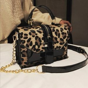 Leopard Pattern Square Bag